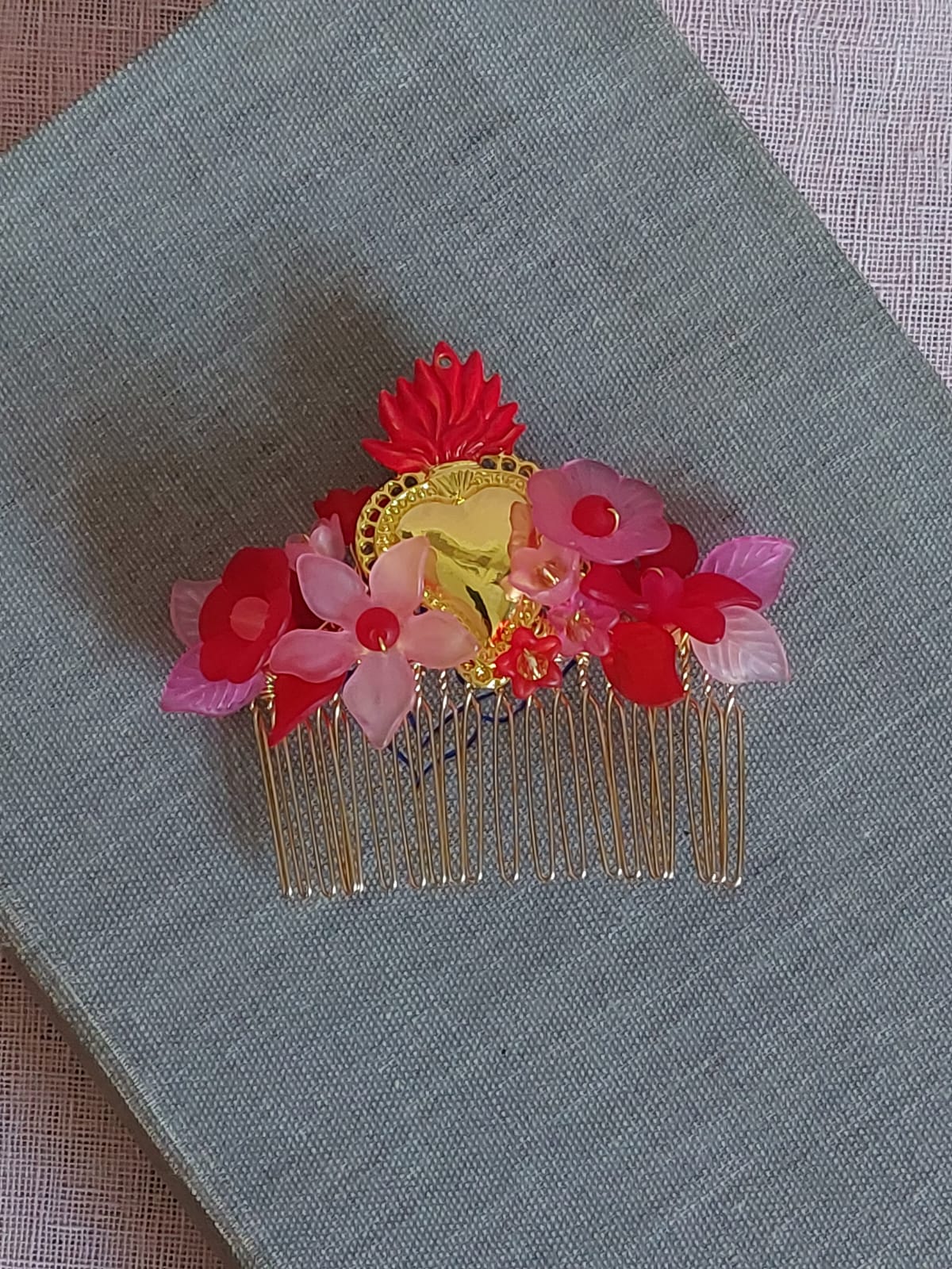 Pink sacred heart hair comb